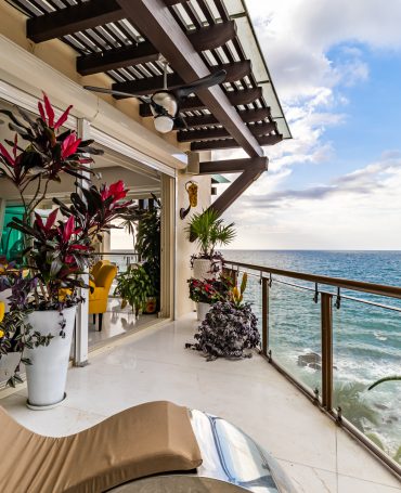 Touring a $1,599,000 USD Luxury Beachfront Condo | V Conchas Chinas 501